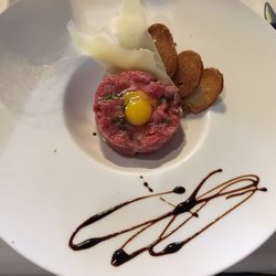 La Filanda Fratelli Vaccaro - Tartare di manzo con uovo di quaglia crudo