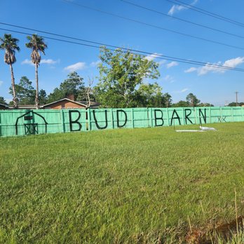 Bud Barn - Look for our green fence! - Cannabis Clinics Near Me - Biloxi, Mississippi Bud Barn - Look for our green fence! - Cannabis Clinics Near Me - Biloxi, Mississippi