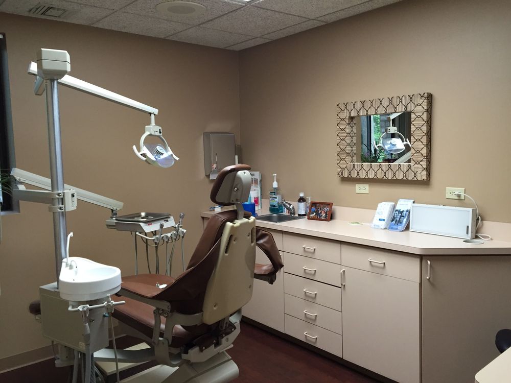 THE CENTER FOR COSMETIC DENTISTRY Updated August 2024 23 Photos