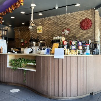 Java Day Cafe - Inside - Coffee & Tea Near Me - Flushing, New York