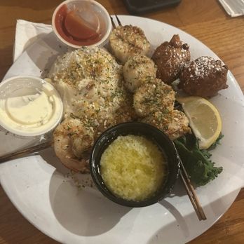 Friendly Fisherman Restaurant - Lemon Garlic Shrimp & Scallops - Seafood Near Me - Madeira Beach, Florida Friendly Fisherman Restaurant - Lemon Garlic Shrimp & Scallops - Seafood Near Me - Madeira Beach, Florida