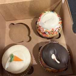 Treat Cupcake Bar - Sprinkle Me Silly, bugs bunny, marble cake
