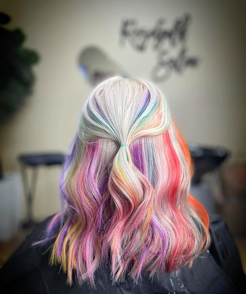 RoseGold Salon Logo