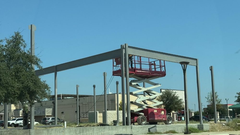 Slide of VL Garza Roofing & Remodeling