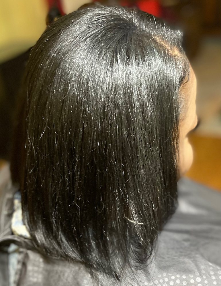 HUES OF THREADZ Updated October 2024 Request an Appointment 2469 East Piedmont Rd