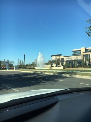 Fountains at Gateway by null