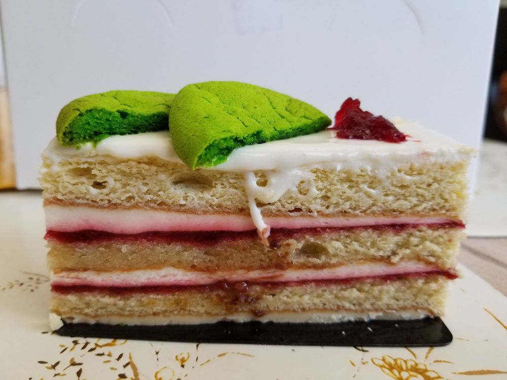 ARNO’S FINE FRENCH PASTRY 32 Photos & 16 Reviews 10038 116 Street