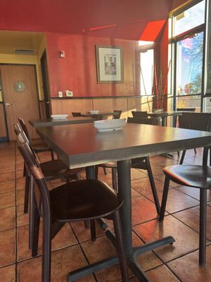 Totts Asian Diner by null