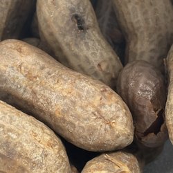 Raceway 980 - Spicy boiled peanuts