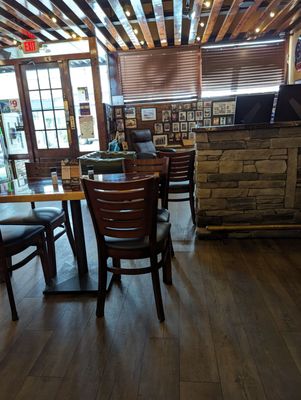 B-52s American Bar & Grill by null