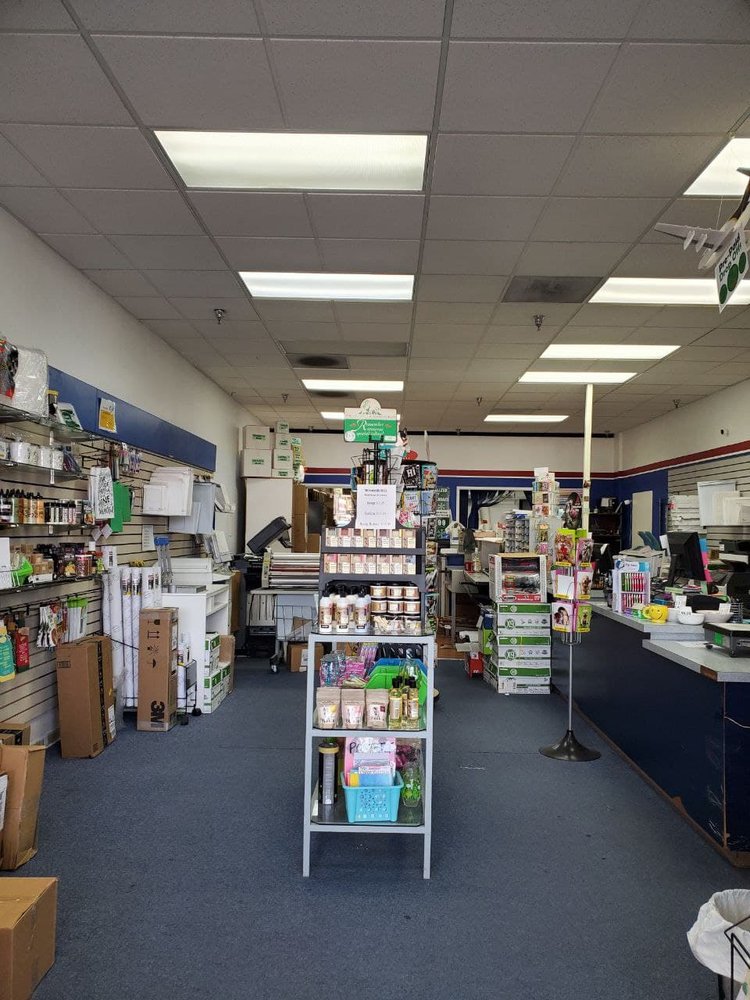 MAIL PLUS Updated October 2024 11 Reviews 16915 SE 272nd St