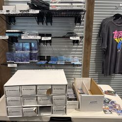 Bamville Sports & Collectibles