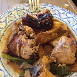 Cantares Taberna Española - Pollo asado en salsa de vino de moscatel