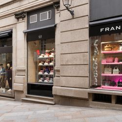 Frank Store - Escaparates de Frank Store en Ourense