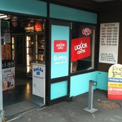 Onewa Liquor Store - Front entrance to Onewa Liquor Store