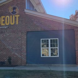 Lonerider Brewing Company Hideout in Wake Forest