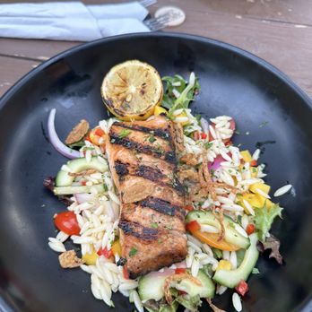 The Little Darlin' - Salmon special with orzo pasta salad - American Near Me - Austin, Texas The Little Darlin' - Salmon special with orzo pasta salad - American Near Me - Austin, Texas