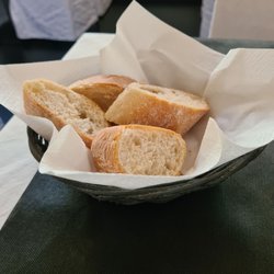 SuraJa Cafè - Fresh bread