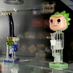 Up In Smoke - Tobacco water pipe