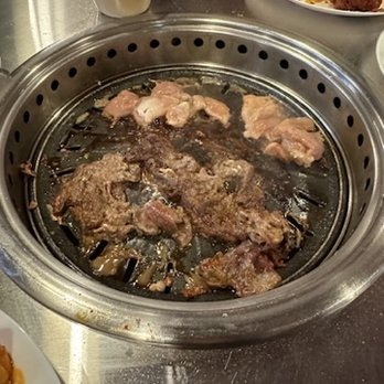 BBQ Arirang - Korean BBQ, grill is in the center and you cook the meat yourself. - Korean Near Me - Lynnwood, Washington BBQ Arirang - Korean BBQ, grill is in the center and you cook the meat yourself. - Korean Near Me - Lynnwood, Washington