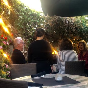 Rancho Santa Fe Bistro - Getting crowded - New American Near Me - Rancho Santa Fe, California Rancho Santa Fe Bistro - Getting crowded - New American Near Me - Rancho Santa Fe, California
