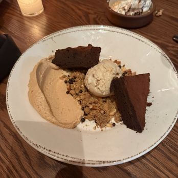 Brasero - Maggie's brownie - Latin American Near Me - Chicago, Illinois Brasero - Maggie's brownie - Latin American Near Me - Chicago, Illinois