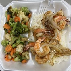 In & Out Stop Seafood Grill - Grilled Shrimp Dinner