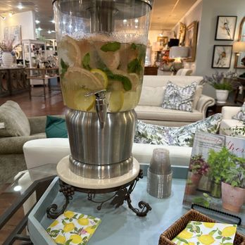 French Courtyard - Refreshments for shoppers - Furniture Stores Near Me - The Woodlands, Texas French Courtyard - Refreshments for shoppers - Furniture Stores Near Me - The Woodlands, Texas