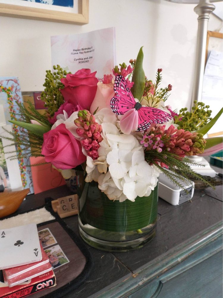 DIXIELAND FLORIST Updated September 2024 414 Donald St, Bedford