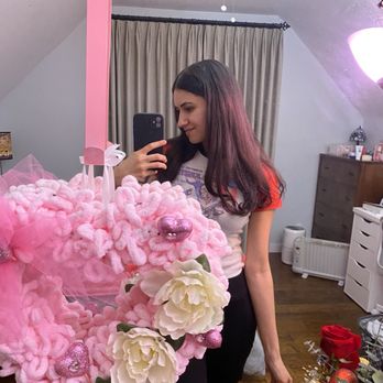 Bloom Salon - My hair after the long hair Precision Haircut by Dani ‍ - Hair Salons Near Me - Los Angeles, California