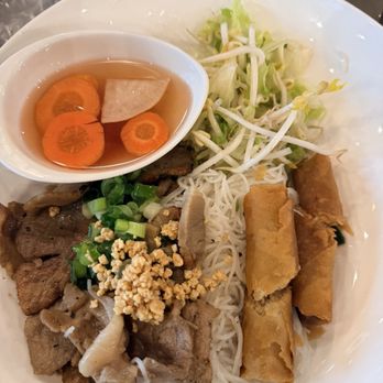 Bep Vietnamese Comfort Kitchen - Vietnamese Near Me - Calgary, Alberta Bep Vietnamese Comfort Kitchen - Vietnamese Near Me - Calgary, Alberta