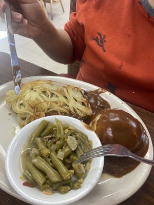 Auntie C's Restaurant by null