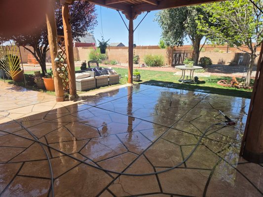 Pressure Washing - Professional Pressure Washing Services specializing in Driveways. Decks, patios, RVs and automobiles.