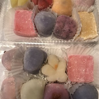 Two Ladies Kitchen - 2 assorted boxes of 8 - Bakeries Near Me - Hilo, Hawaii Two Ladies Kitchen - 2 assorted boxes of 8 - Bakeries Near Me - Hilo, Hawaii