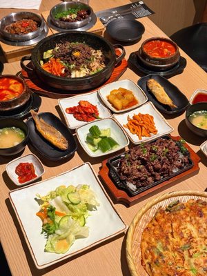 LASUNG TOFU & POT RICE 라성순두부 by null