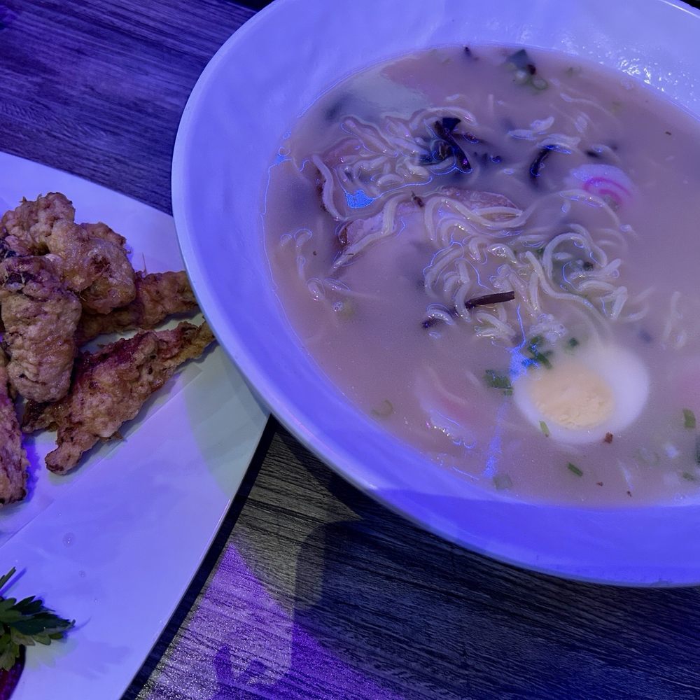 Sushi Momoyama - Tonkatsu Ramen - Sushi Bars Near Me - Concord, California Sushi Momoyama - Tonkatsu Ramen - Sushi Bars Near Me - Concord, California