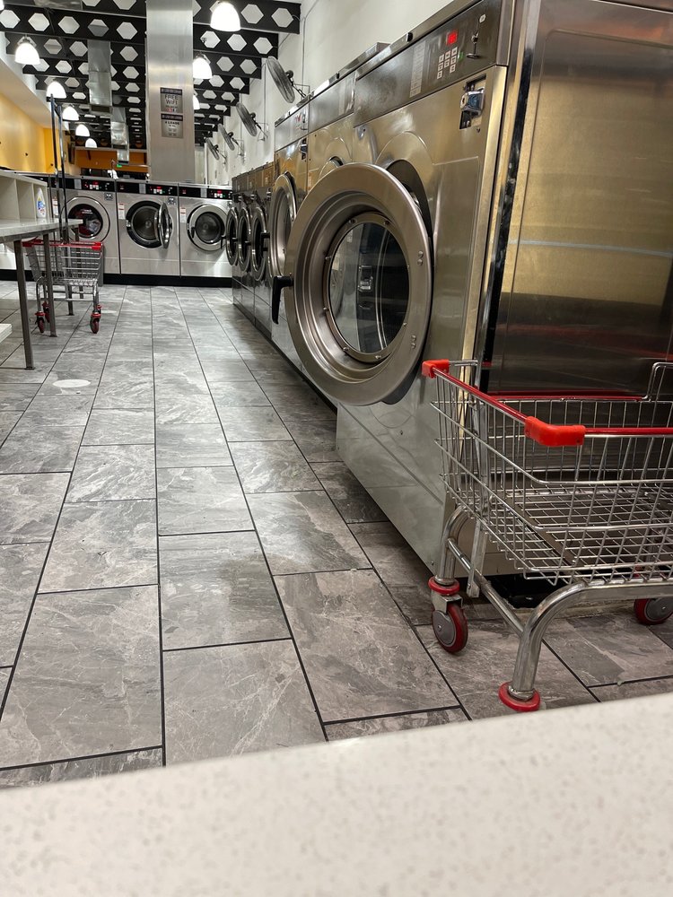 JOY LAND COIN LAUNDRY Updated June 2024 11 Photos 18163 Sherman