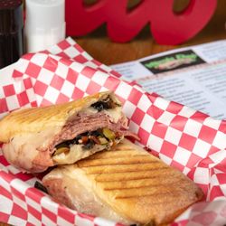 Mimis Deli