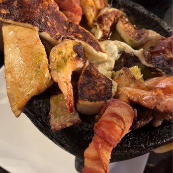 Mariscos El Kaliman - Molcajete - Mexican Near Me - Hesperia, California Mariscos El Kaliman - Molcajete - Mexican Near Me - Hesperia, California