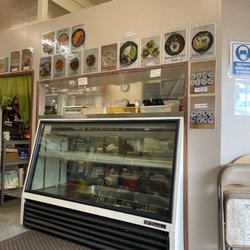 Arlene's Mini Market & Kitchen - Photo menu, food to made to order!