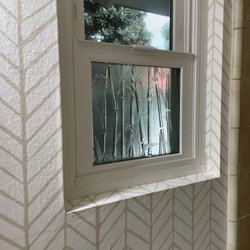 Ultimate Wallcovering - Nice work around the window