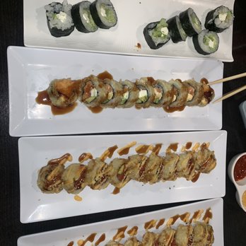 Show Sushi - Sushi Bars Near Me - San Dimas, California