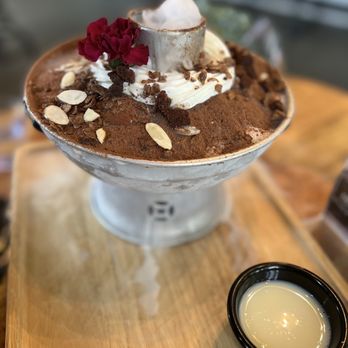 U :Dessert Story - The Volcano Bingsoo is like a Chinese hotspot! There are coconut and banana inside! - Desserts Near Me - Berkeley, California U :Dessert Story - The Volcano Bingsoo is like a Chinese hotspot! There are coconut and banana inside! - Desserts Near Me - Berkeley, California