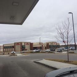 Hy-Vee - Store view.