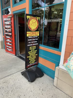 PEPPER PALACE - Updated August 2024 - 22 Photos & 24 Reviews - 820 Pier