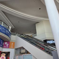 Can't go upstairs to the food court