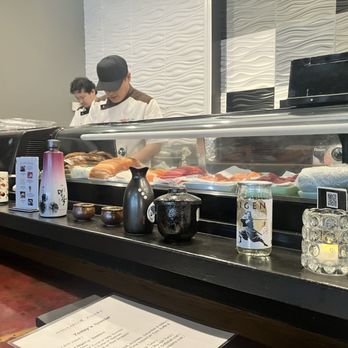 Swordfish - Sushi bar - Sushi Bars Near Me - Batavia, Illinois Swordfish - Sushi bar - Sushi Bars Near Me - Batavia, Illinois