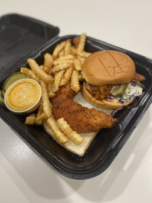 Dave's Hot Chicken by null