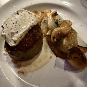 Ray's In the City - Atlanta - Petite fillet with truffle butter! 10/10! - Seafood Near Me - Atlanta, Georgia Ray's In the City - Atlanta - Petite fillet with truffle butter! 10/10! - Seafood Near Me - Atlanta, Georgia