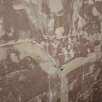 Griffith Plaster and Stucco - The crack! :( - Painters Near Me - Winnipeg, Manitoba Griffith Plaster and Stucco - The crack! :( - Painters Near Me - Winnipeg, Manitoba